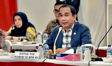 Komisi-III-DPR:-Kapolri-Tunjukkan-Sikap-Bijaksana-Merespons-Lagu-'Bayar-Bayar-Bayar'