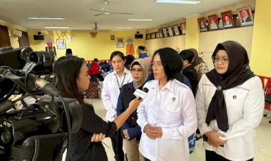 Momen-Haru:-Penyidik-Dittipid-PPA-&-PPO-Satukan-AMK-dengan-Ayah-Kandung-dan-Kembarannya