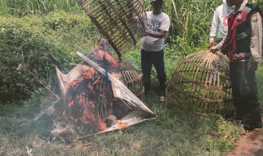 Respon-Aduan-Warga,-Polsek-Prambon-Datangi-Lokasi-Sabung-Ayam-di-Desa-Jatikalang