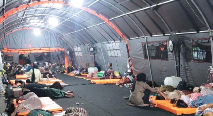 Polda Jatim Siapkan Posko Crisis Center di RS Bhayangkara Surabaya Untuk Keluarga Korban Robohnya Bangunan Ponpes Al - Khoziny